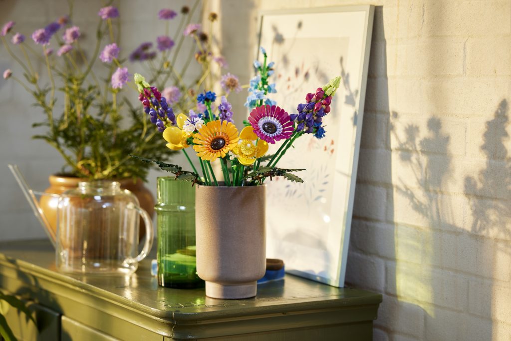 LEGO Botanical Collection 10313 Wildflower Bouquet 8 1024x683