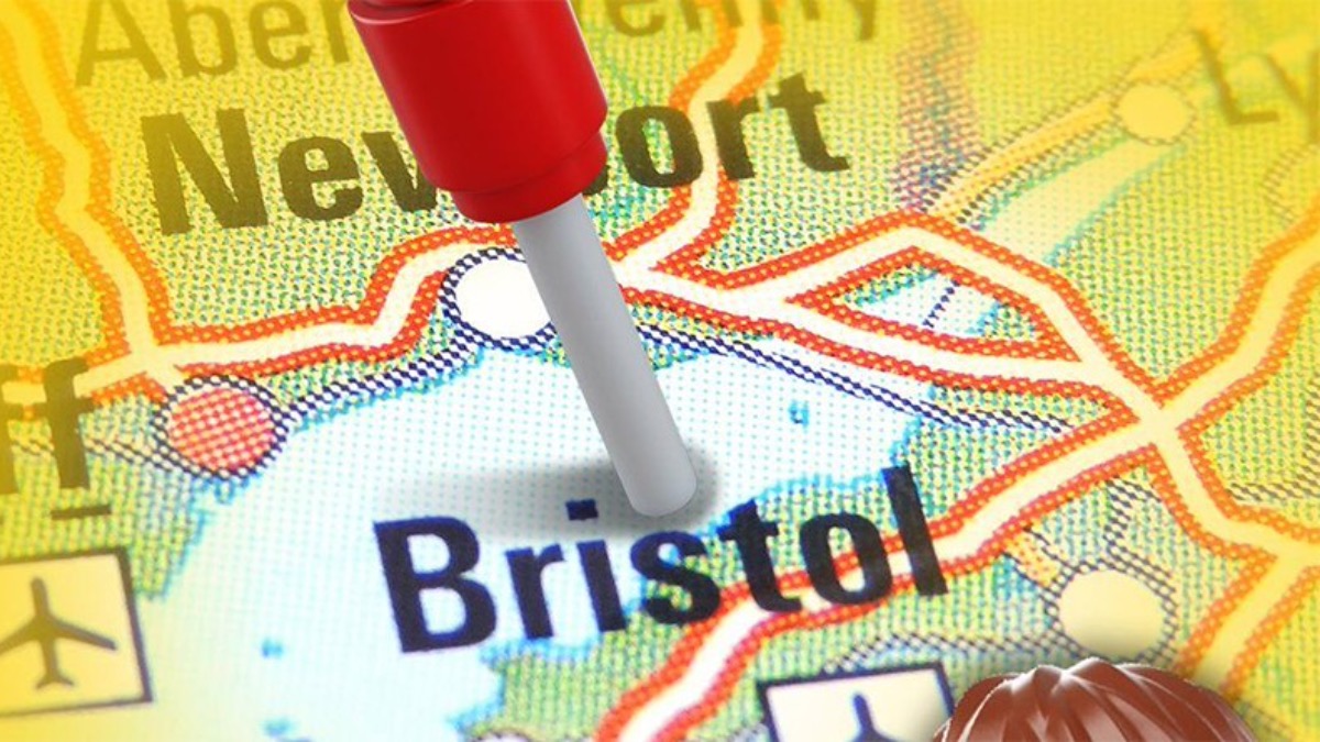 LEGO Store Bristol hiring temporary seasonal staff