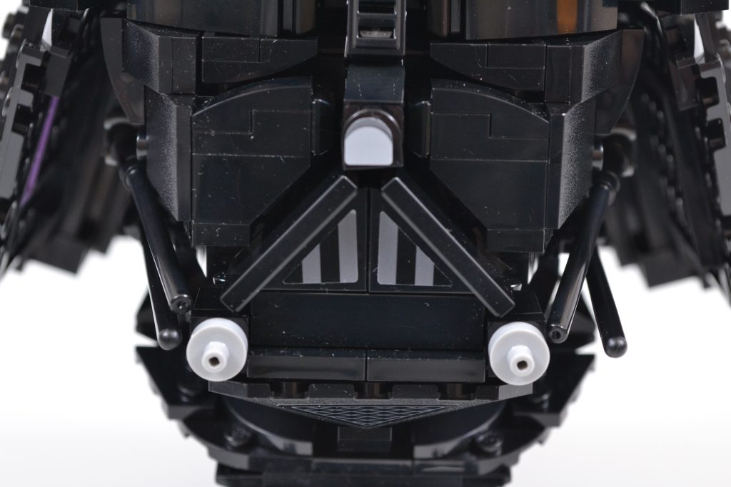 LEGO Star Wars 75304 Darth Vader 9 1024x683
