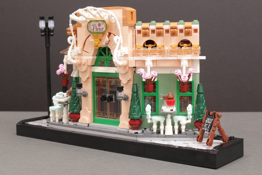 LEGO Icons 10362 French Cafe review 3 1024x683