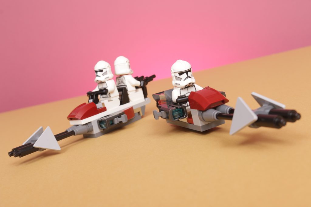 LEGO Star Wars 75372 Clone Trooper Battle Droid Battle Pack alt build 16 1024x683
