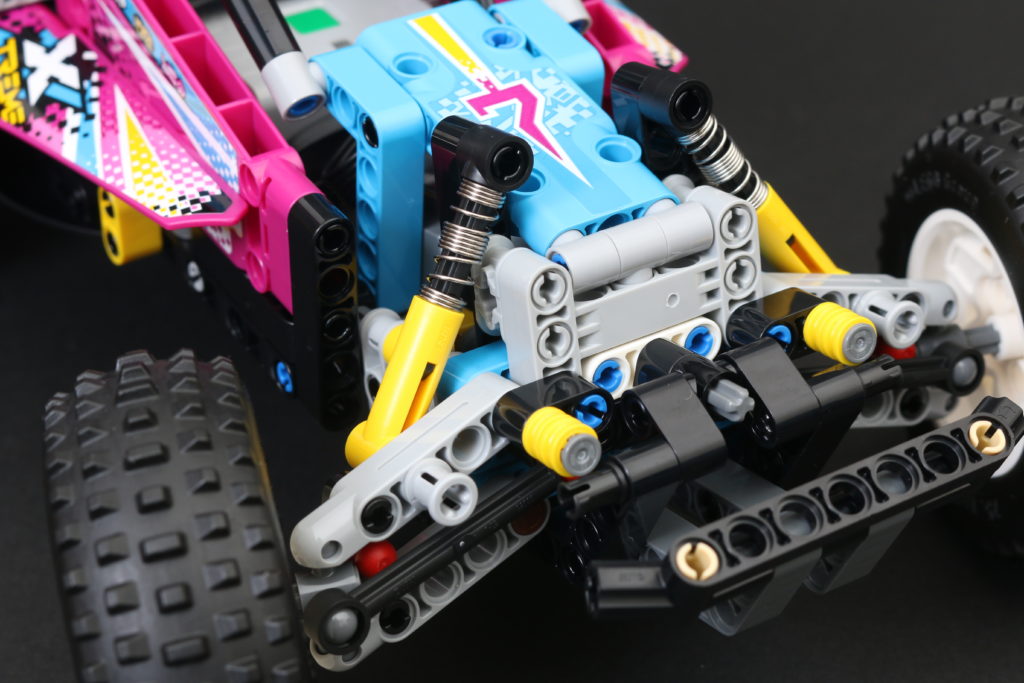LEGO Technic 42124 Off Road Buggy review 12