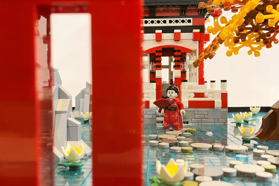 LEGO Ideas Lantern in the Wind 3