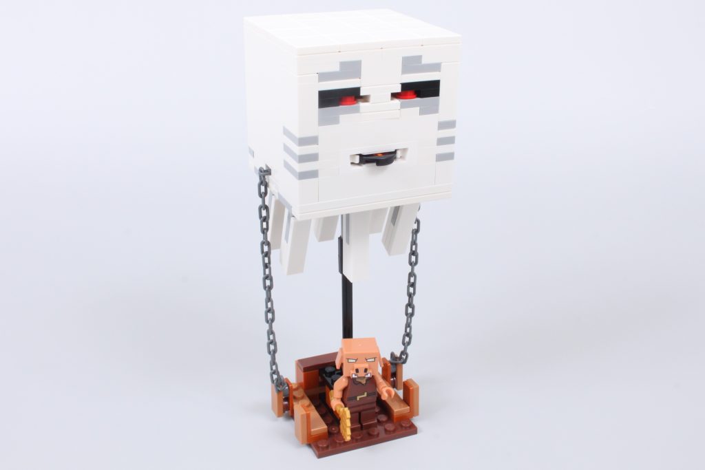 LEGO Minecraft 21273 The Ghast Balloon Village Attack review 15 1024x683