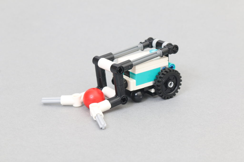 LEGO MINDSTORMS 40413 Mini Robots review 9