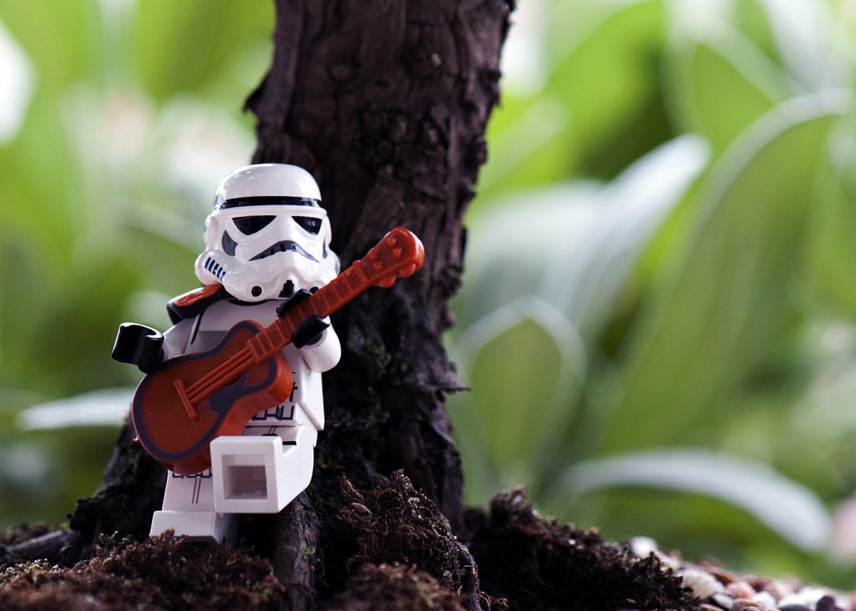 Brick Pic of the Day: Downtime on Endor