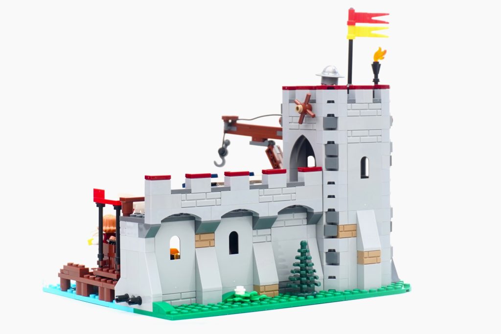LEGO BrickLink Designer Program Medieval Seaside Market review 07 1024x683