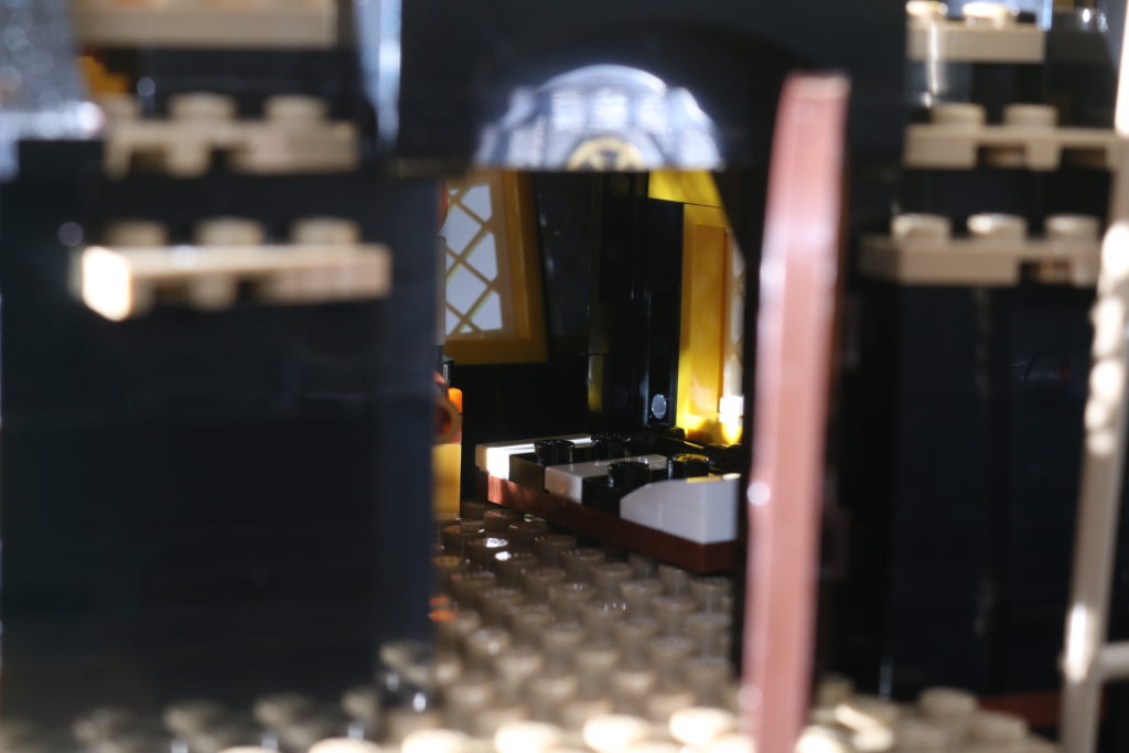 LEGO Ideas 21322 Pirates of Barracuda Bay review 42