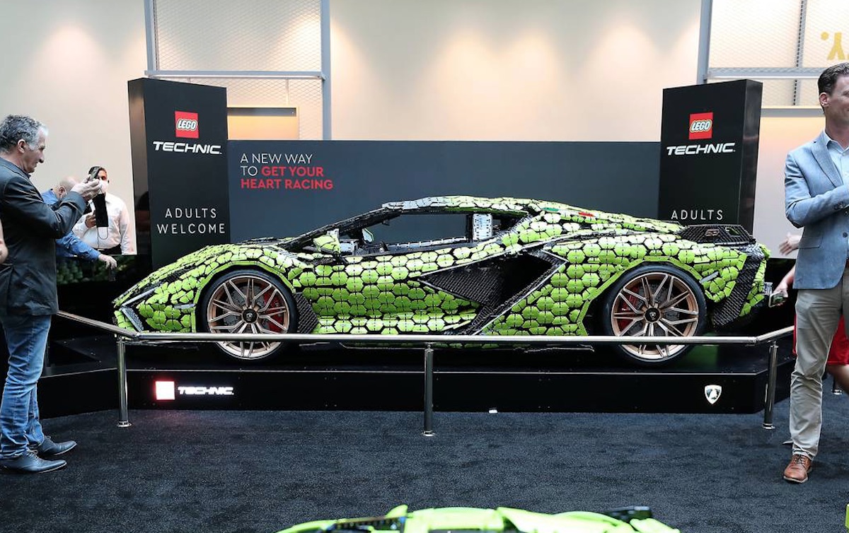 Life-size LEGO Technic Lamborghini roars onto display in Dubai