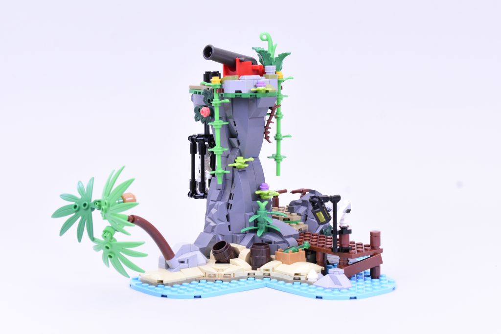 LEGO BrickLink Designer Program 910038 Ominous Isle review 28 1024x683