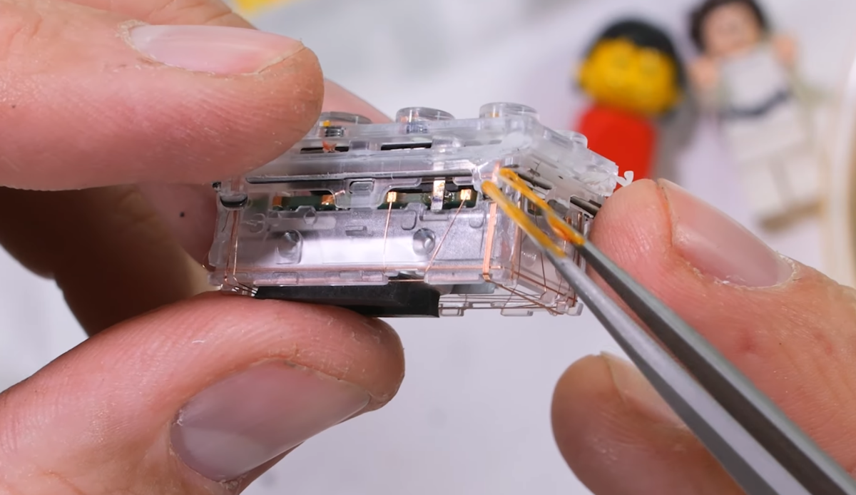 LEGO SMART Brick copper wiring 1200x694
