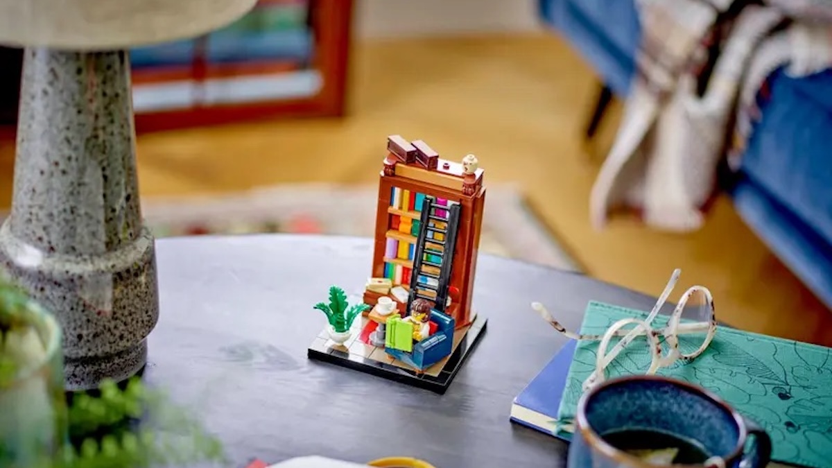 LEGO Ideas 40698 Books Are My Passion GWP available now