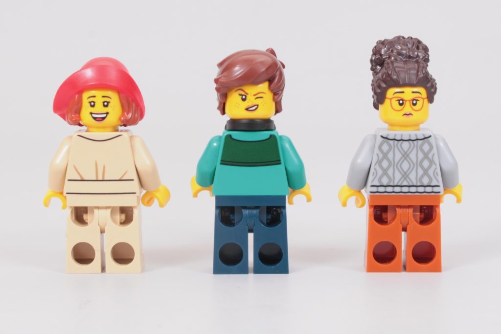 LEGO Icons 10350 Tudor Corner review 54 1024x683