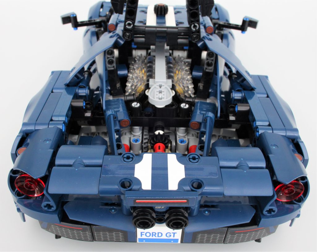 LEGO Technic 42154 2022 Ford GT review 16 1024x812