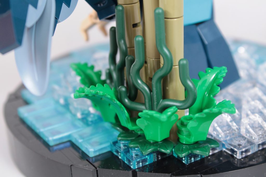 LEGO Icons 10331 Kingfisher Bird review 9 1024x683