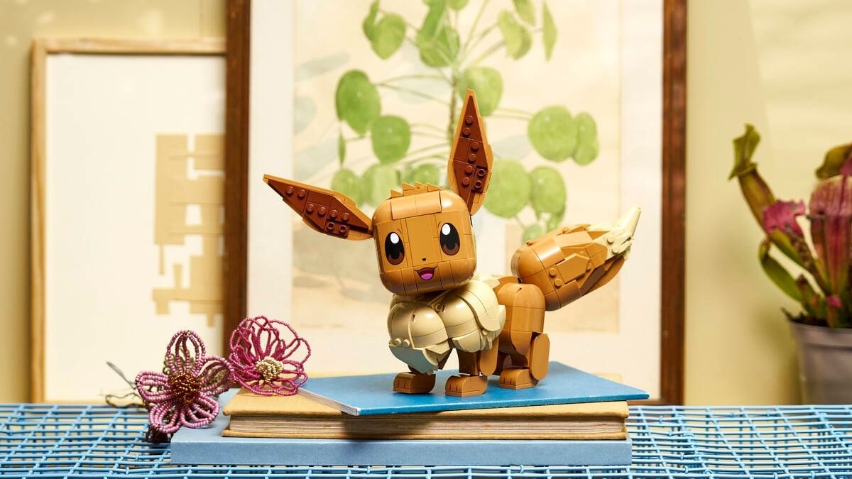 lego pokemon 72151 eevee lifestyle featured
