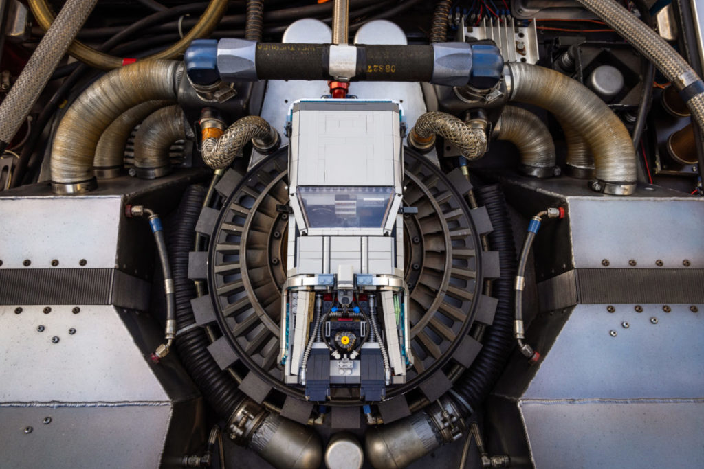 LEGO Back to the Future Time Machine Universal Studios – Image 2 1024x683