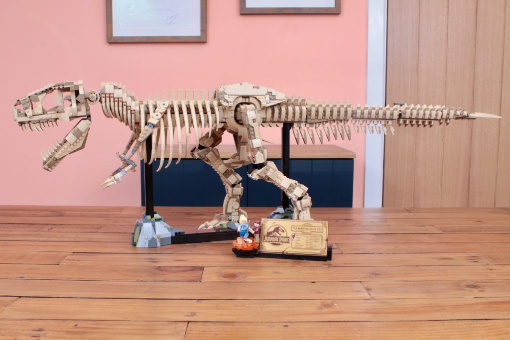 LEGO Jurassic Park 76968 Dinosaur Fossils Tyrannosaurus rex review 19 1024x683