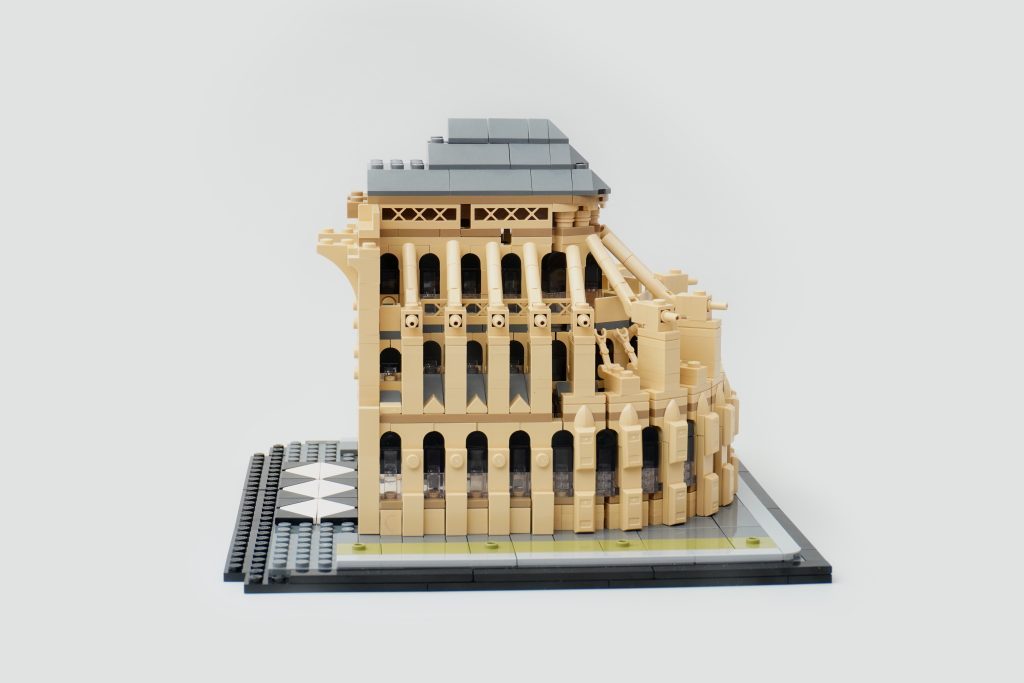 LEGO Architecture 21061 Notre Dame de Paris review 1 1024x683