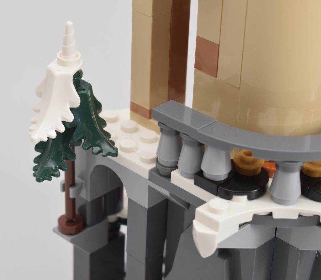 LEGO Harry Potter 76430 Hogwarts Castle Owlery review 11 1024x896