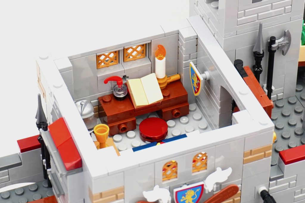 LEGO BrickLink Designer Program Medieval Seaside Market review 25 1024x683