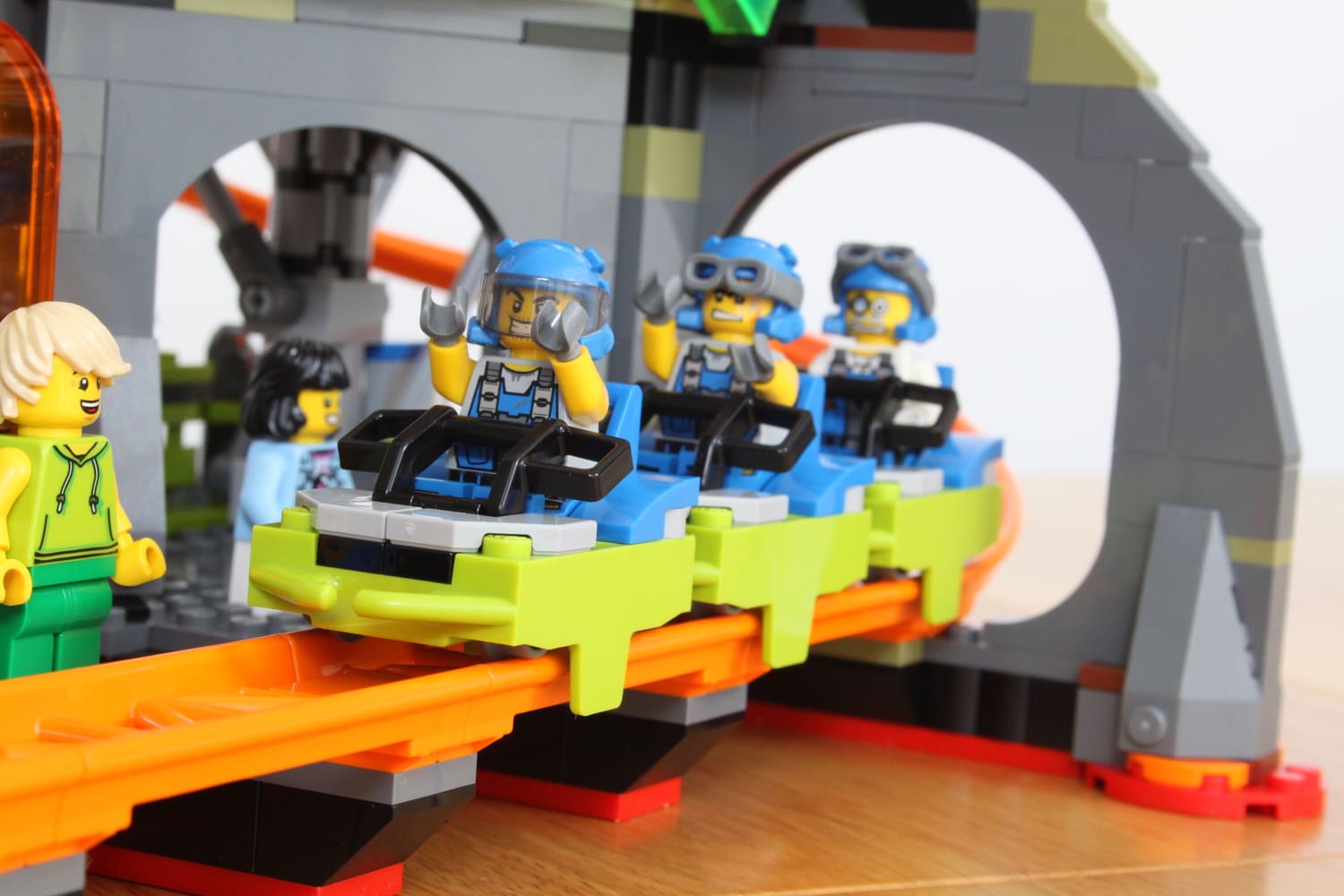 lego city 60501 lava land review (20)